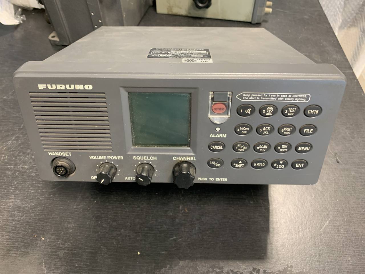 УКВ Радиостанция FURUNO RADIOTELEOHONE FM-8800S s.n 3545-3440 б.у рабочее