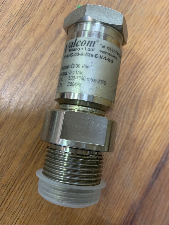Датчик давления Valcom 27-a-ic-03-a-63a-E-V-1-X-9 s/n E50498 б/у на проверку