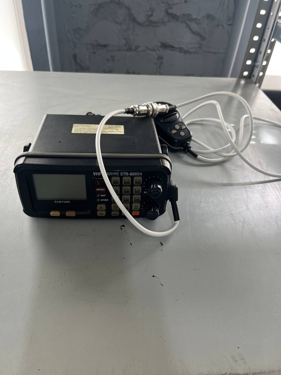 Радиостанция Samyung STR-6000A s.n ZSTR60A524-073 б.у на проверку