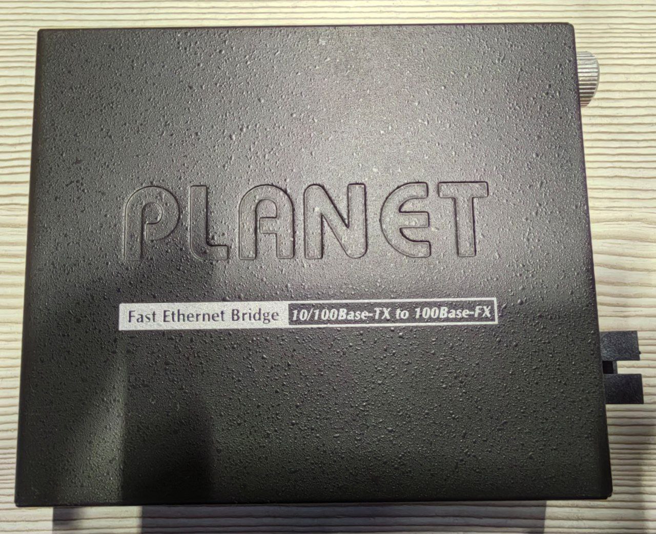 Управляемый SFP медиаконвертер PLANET FST-806A20, s.n AA30410100237(000), б.у, на проверку