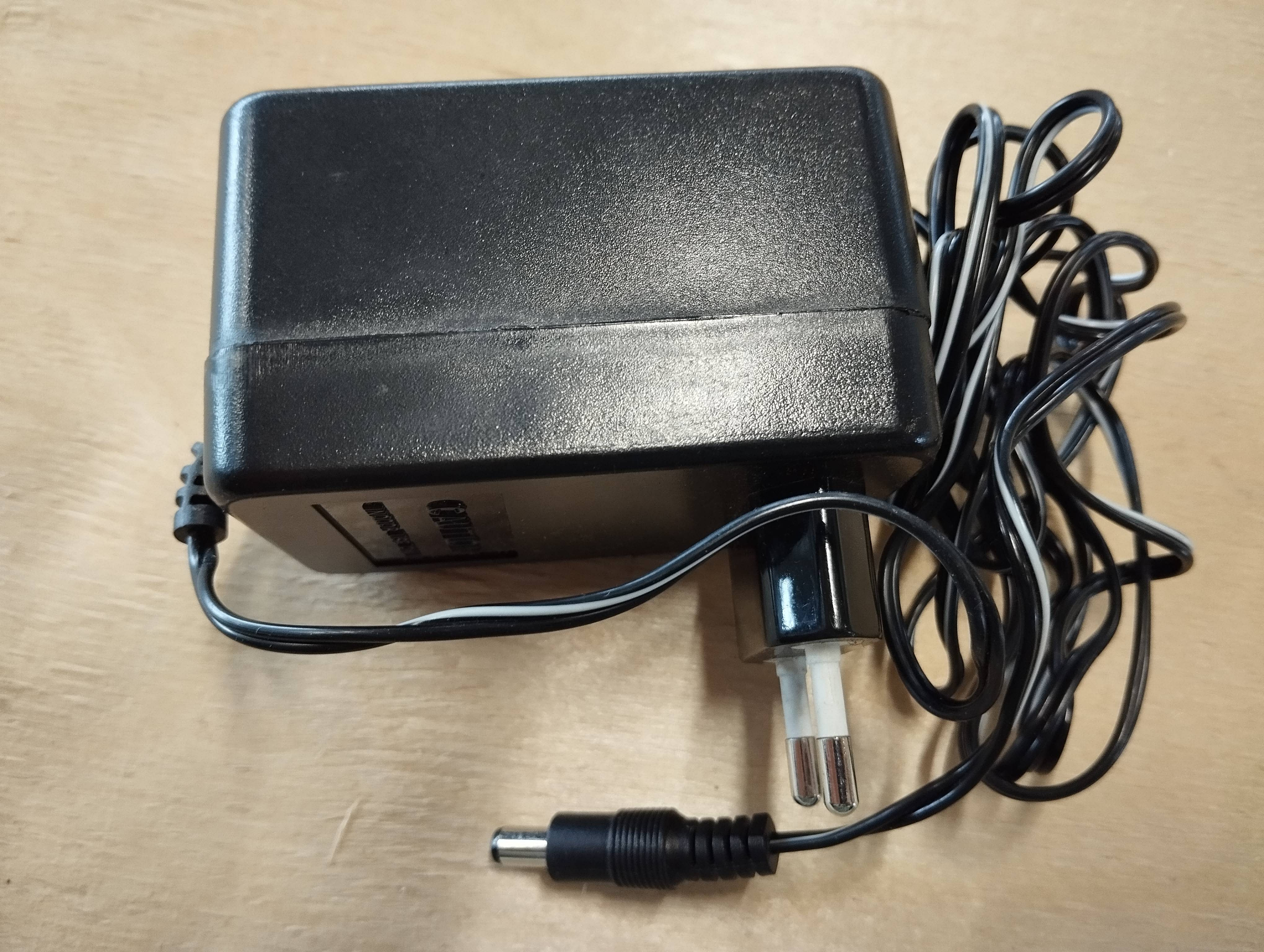 Адаптер питания Zoltrix G43AE