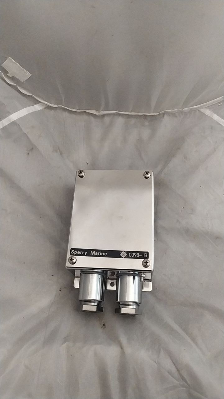 Sperry Marine TYPE 4894-AD 074859-0000-000 Terminal Box б.у. s.n 6075 рабочее