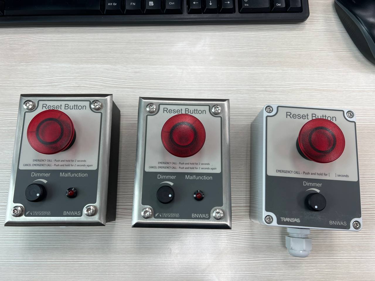 Reset button BAMS/BNMWS