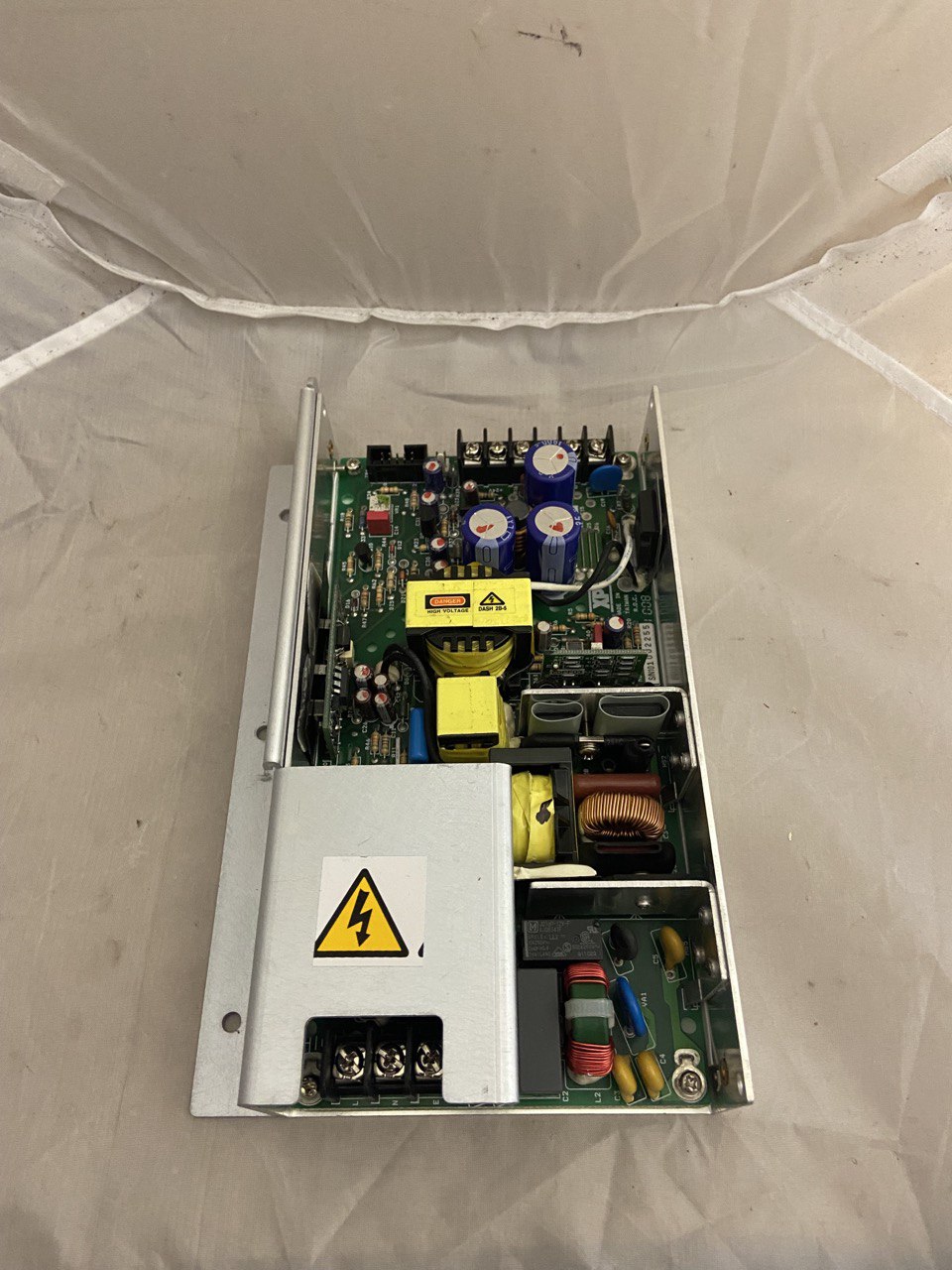 Блок питания JPS250PS24 б.у. б.s.n раб