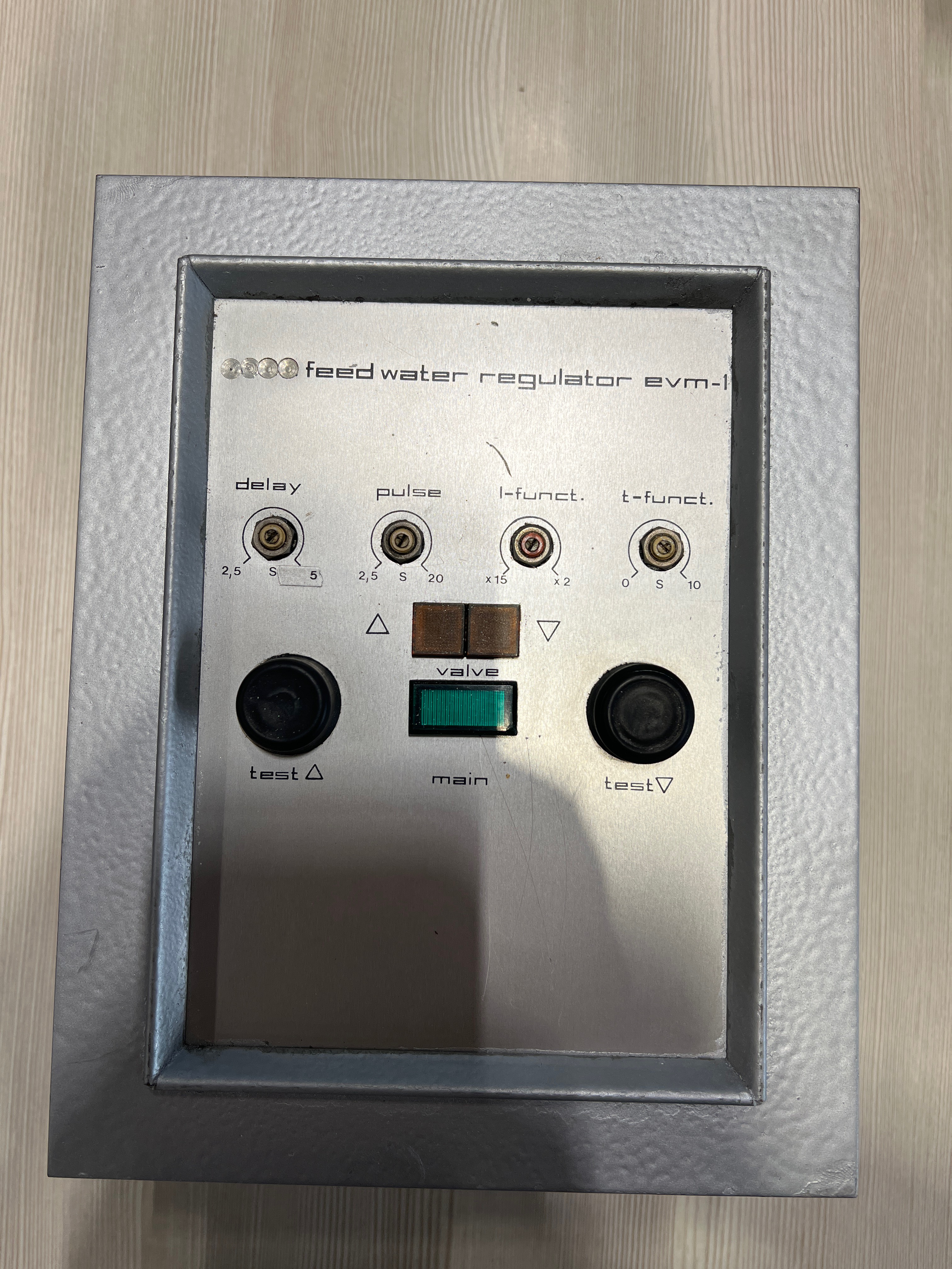 Дистанционный индикатор уровня Elektro Rela Eli 230 В, s.n 09964  б.у