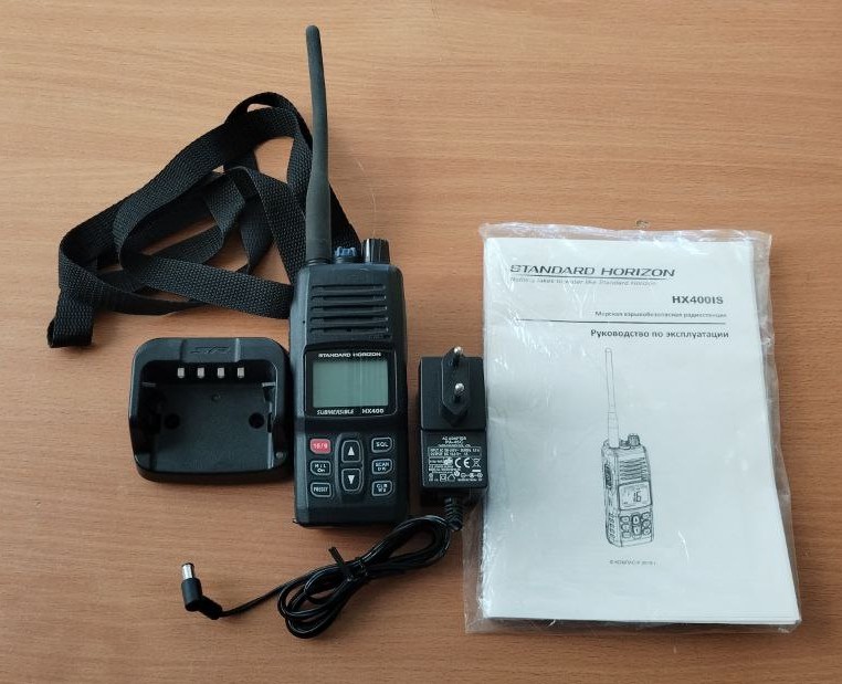 Радиостанция носимая Standard Horizon HX400IS, s.n 9J220805, б.у, рабочая