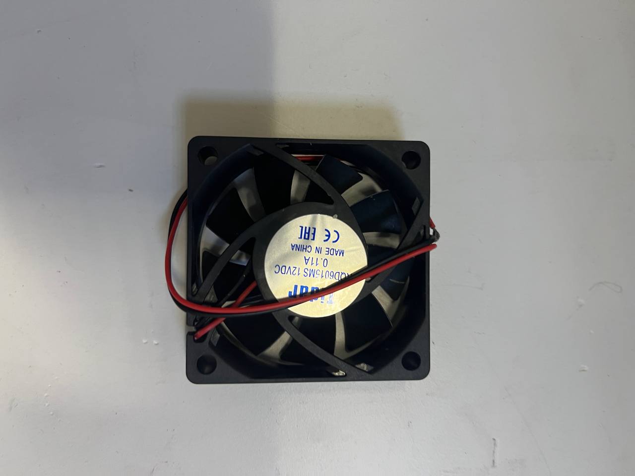 Вентилятор 60*60*15 12V
