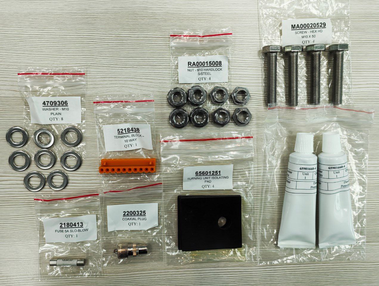 XBAND UPMAST MOUNTING KIT