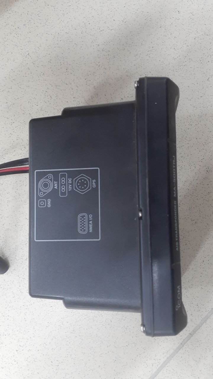 AIS Transponder ICOM MA-500TRJ, s.n 08001203, б.у, рабочее