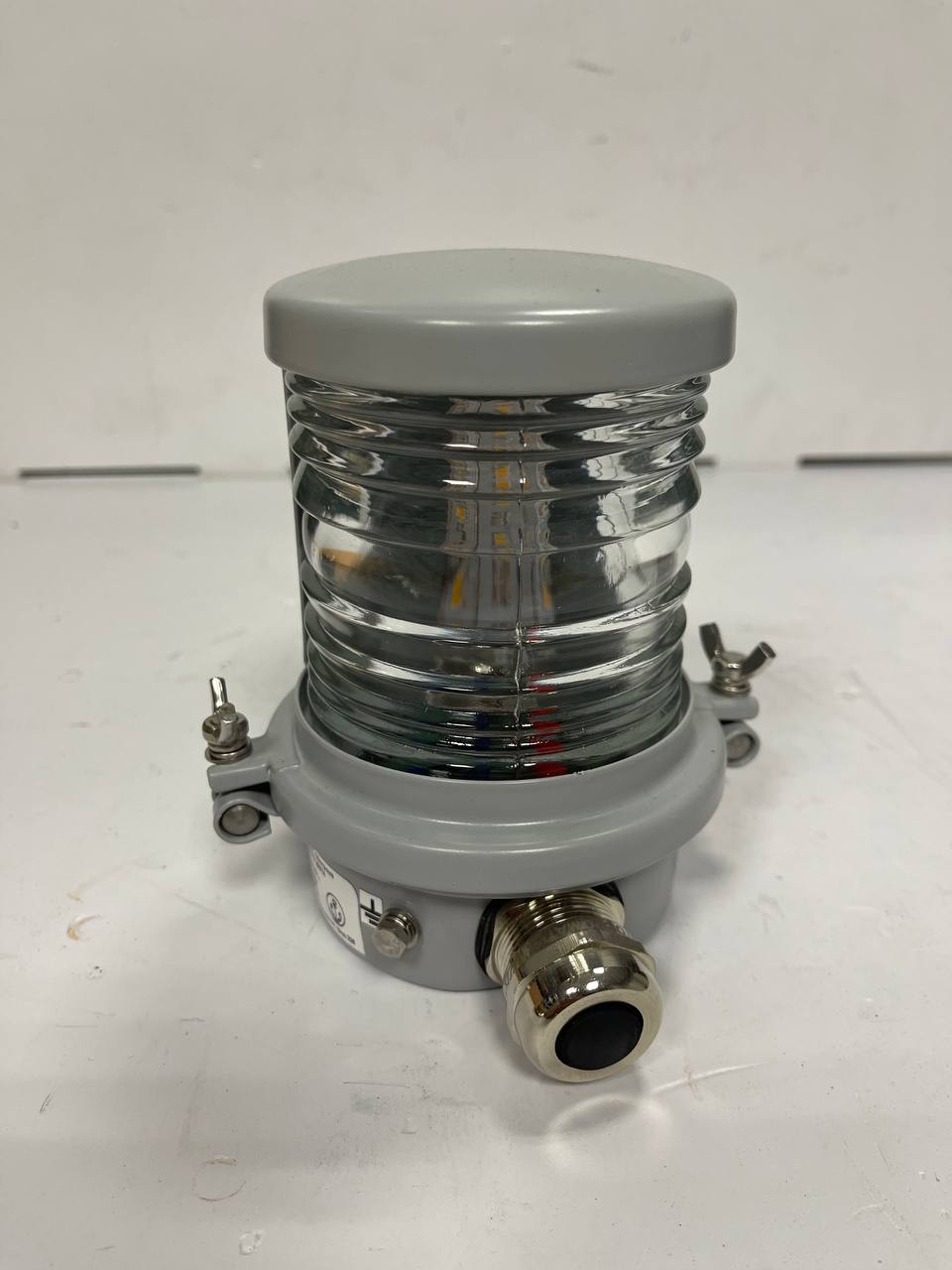 Топовый белый СОФ-901-01 LED (24 в., 225 град., 11,1 км., (сертификат РМРС))