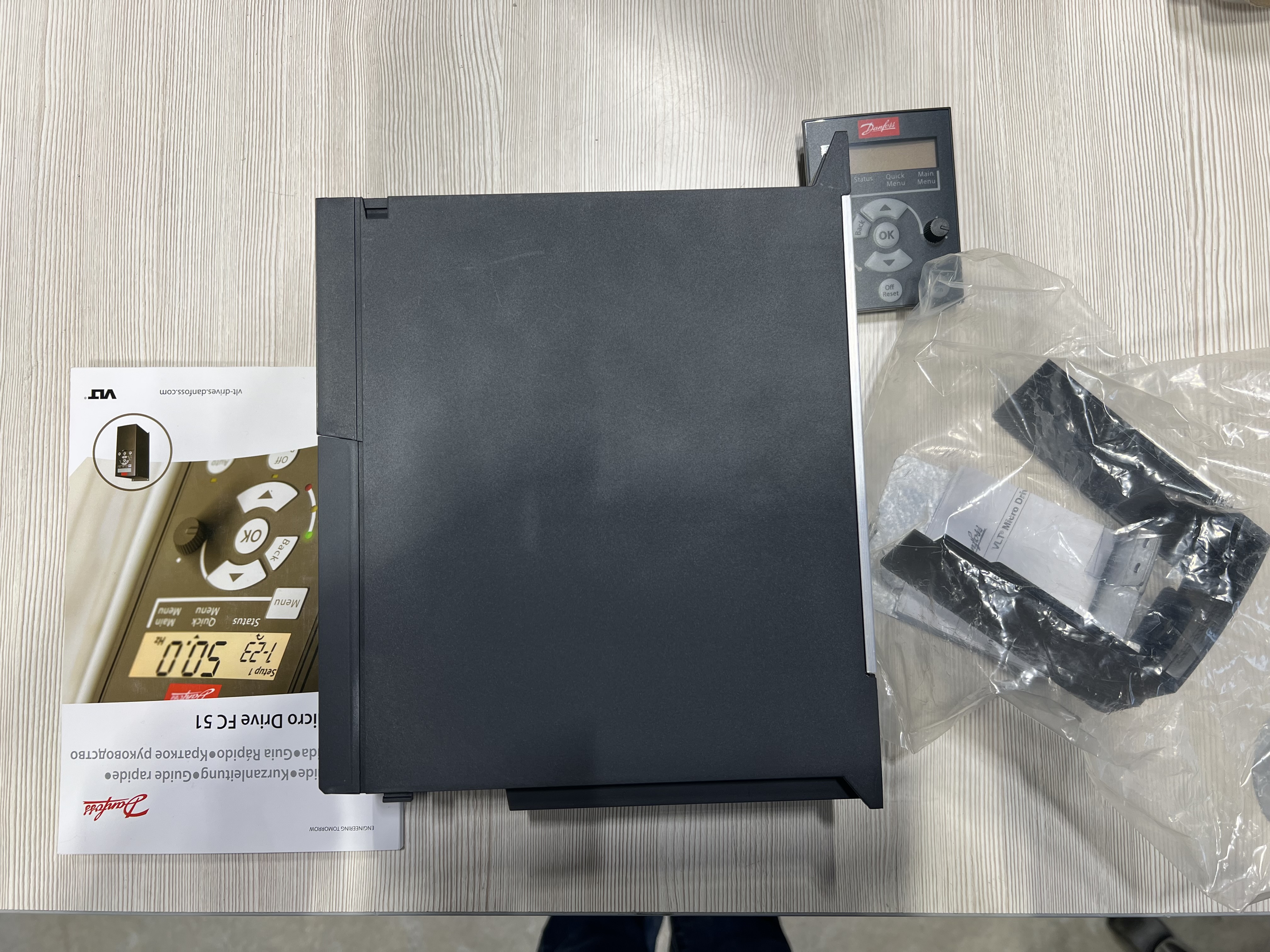 Преобразователь частоты VLT Micro Drive FC-51, s.n 955319A397, б.у, на проверку