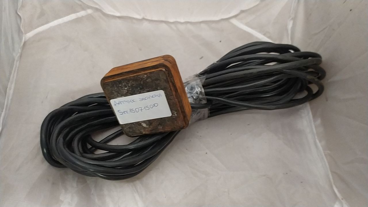 Датчик эхолота 200KHz s.n 15071500 б.у рабочее