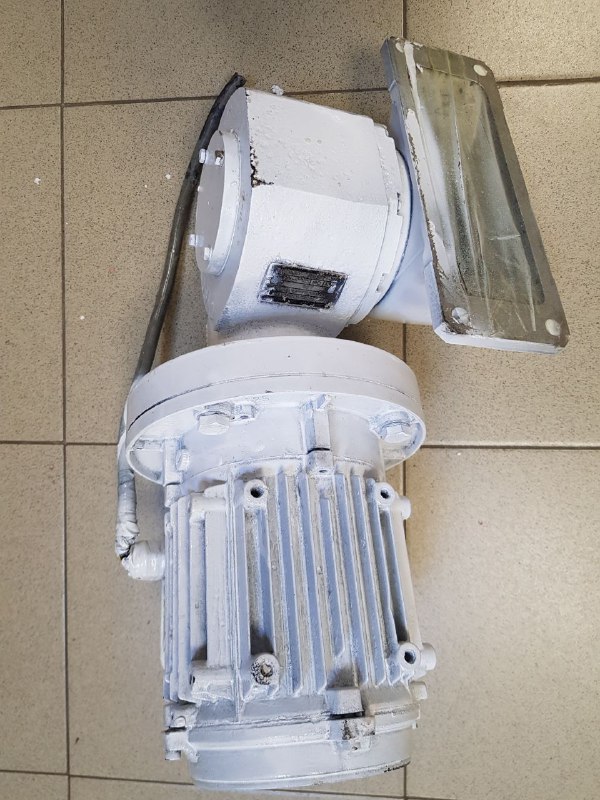 Двигатель для радара AG CH 8056 N96M 120 s.n. 6577 б.у. на проверку