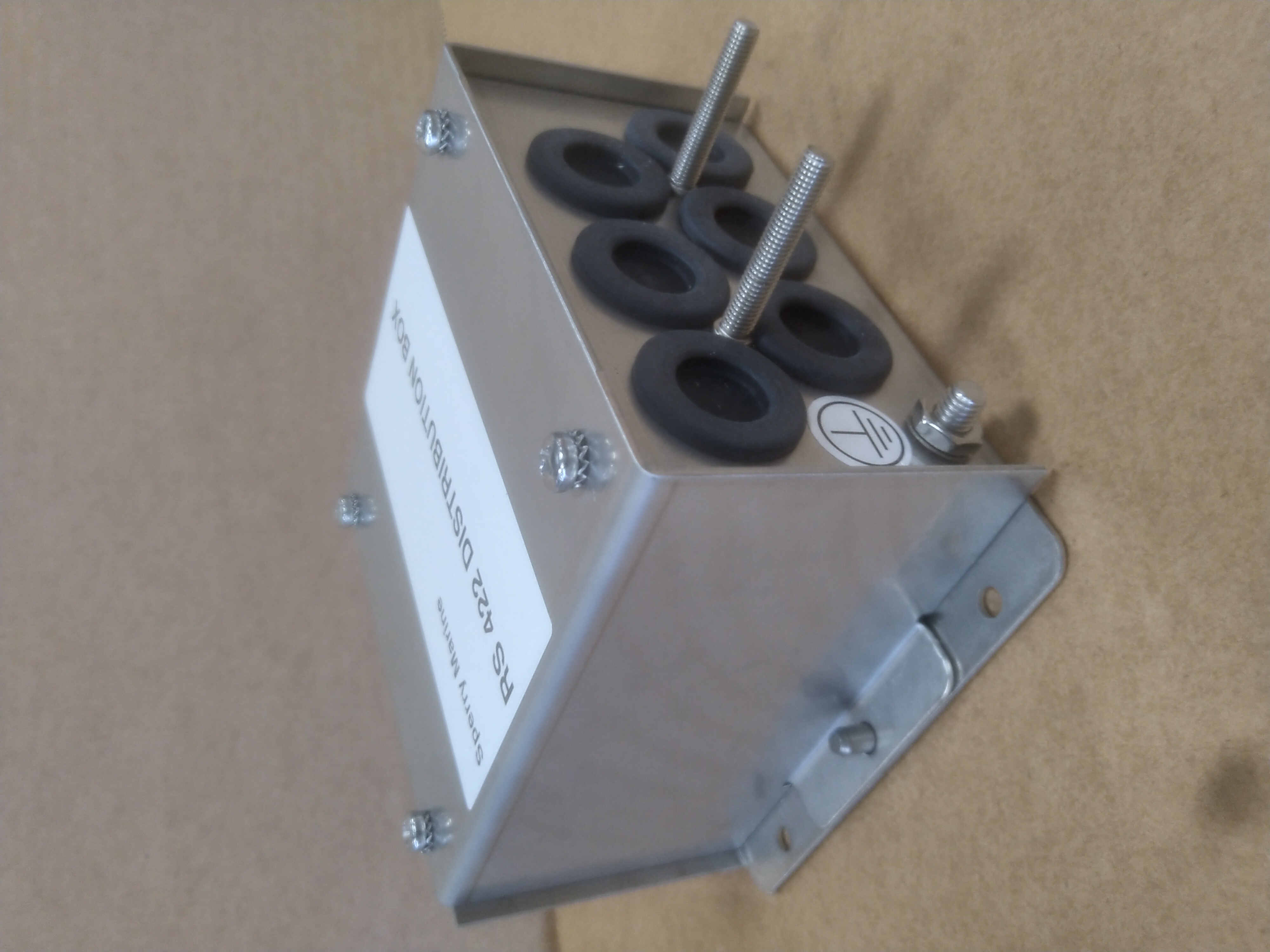 Блок распределения сигналов RS422 distribution box