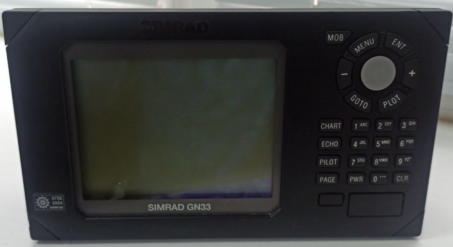 Simrad GN33D B/W s.n UJ133012288, б/у, на проверку