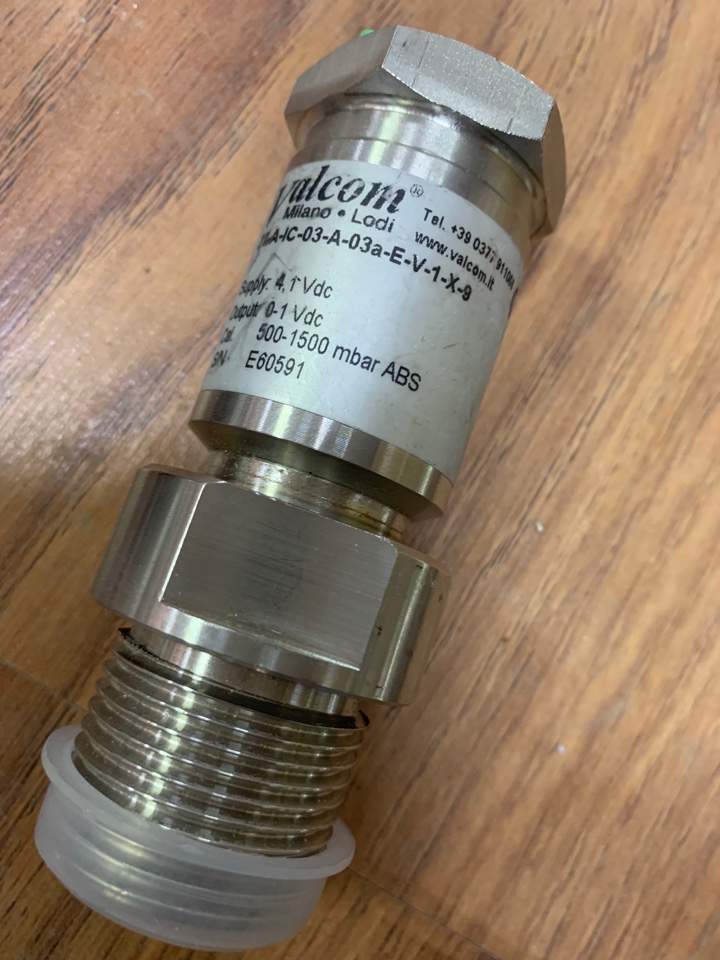 Датчик давления Valcom 27-a-ic-03-a-63a-E-V-1-X-9 s/n E60591 б/у раб.