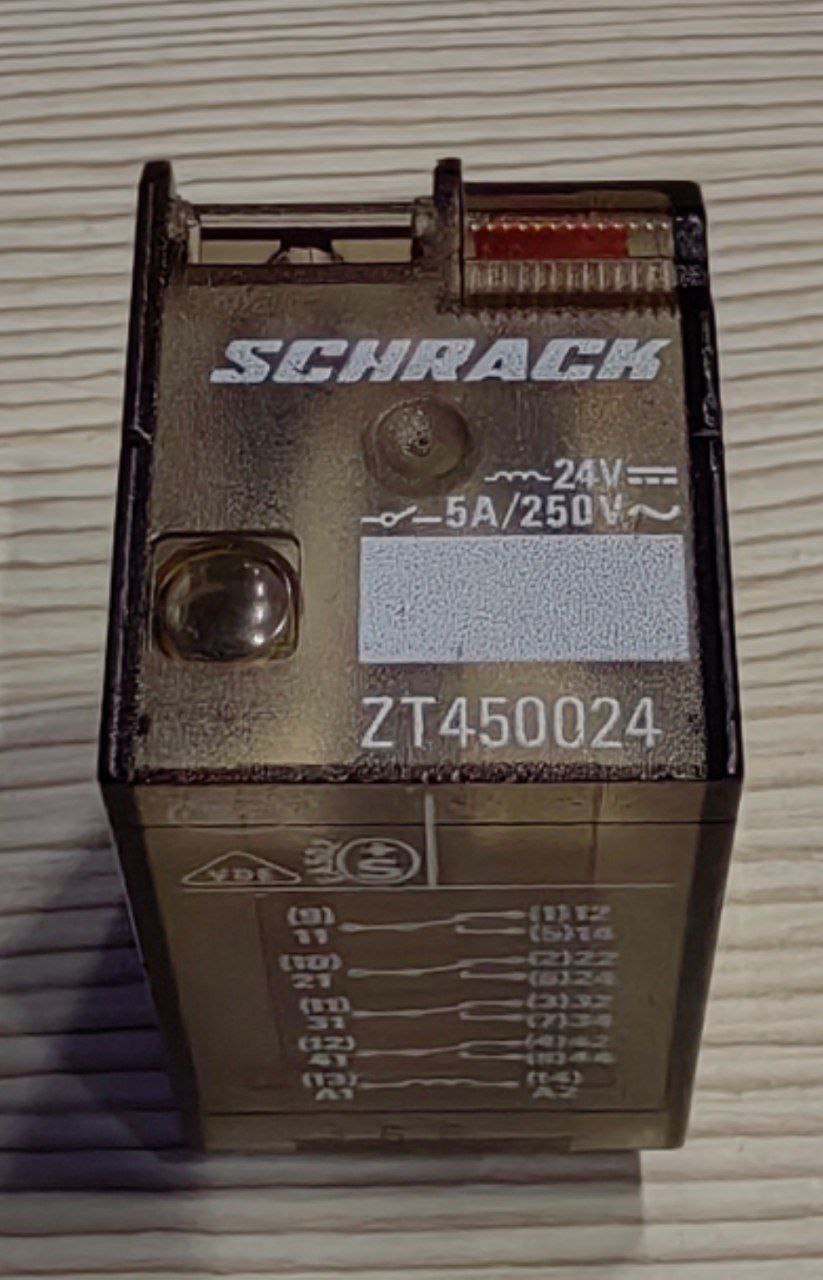 Реле промежуточное SCHRACK ZT450024, s.n СПБ-816470, б.у, на проверку