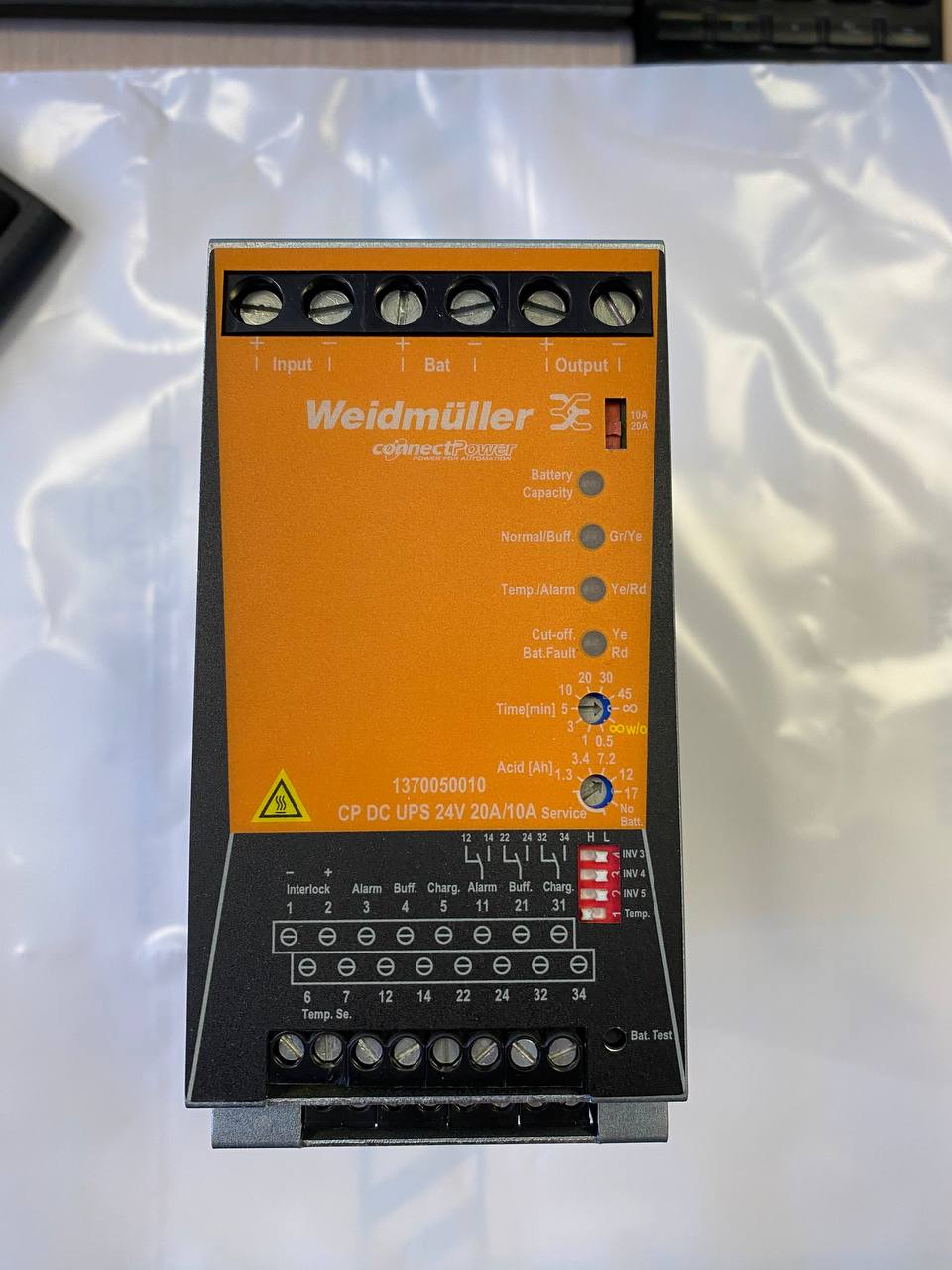 Блок управления ИБП CP DC UPS 24V 20A/10A s.n 1370050010 б.у. на проверку