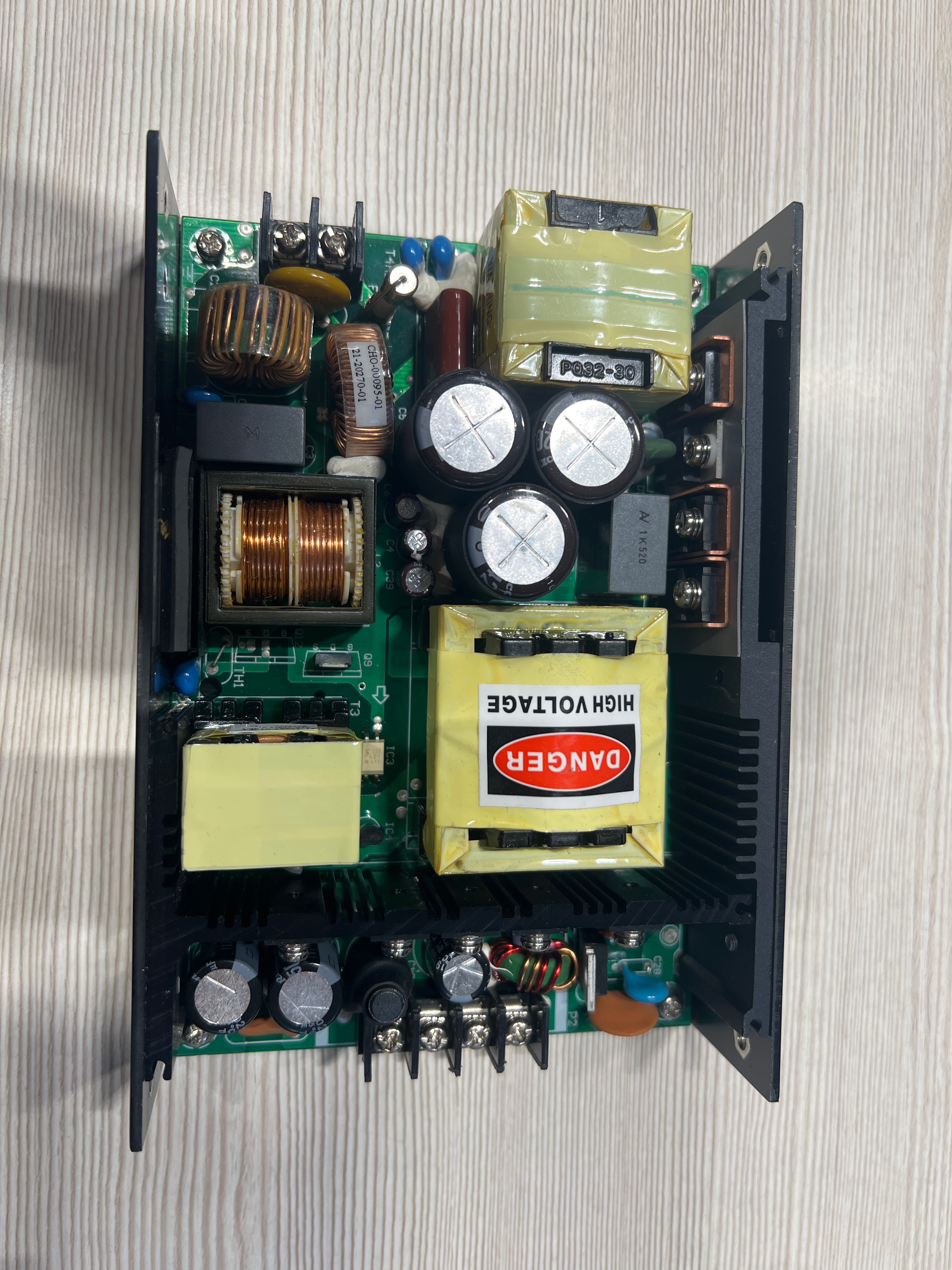 Блок питания Sinpro SUU250-108 24V, на проверку
