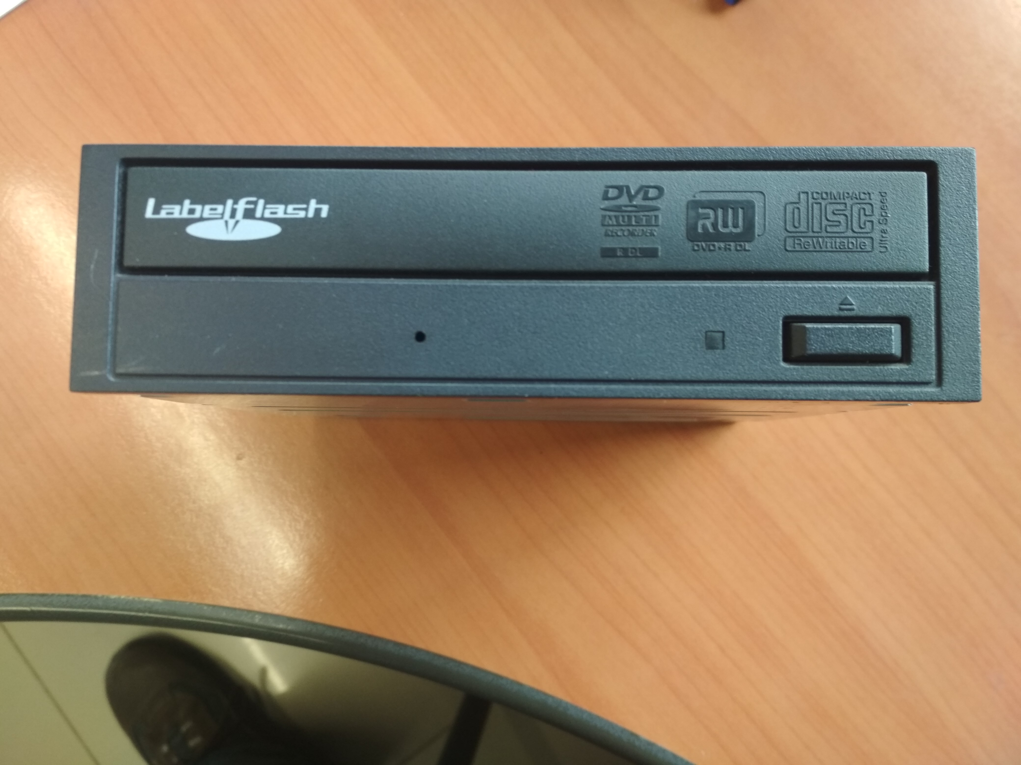 Дисковод DVD RW IDE(Sony NEC), s.n 83RQ064L, б.у, рабочее