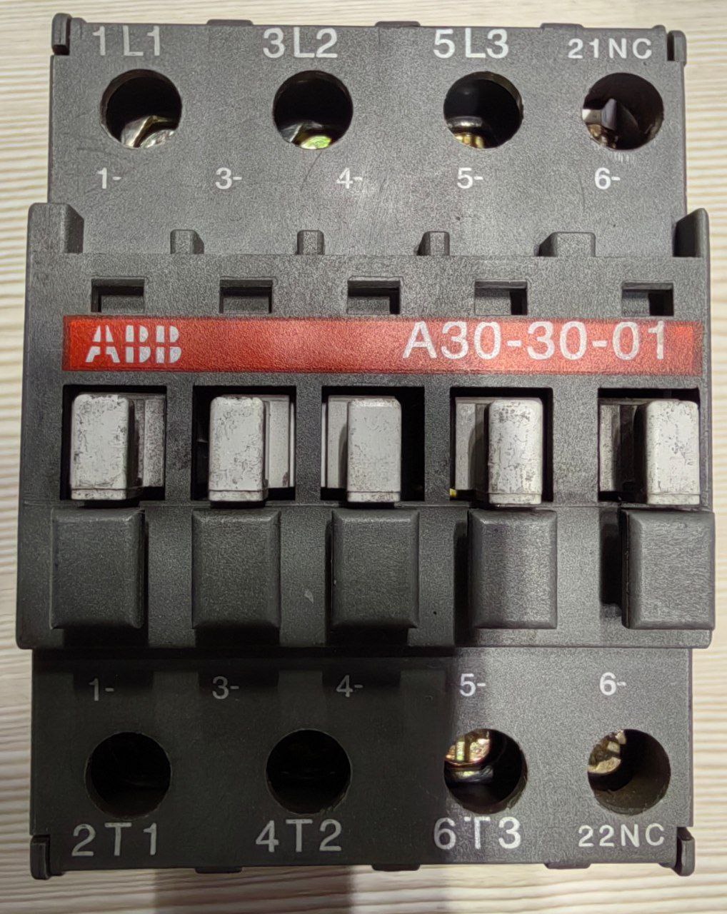 Пускатель (контактор) ABB A30-30-01, s.n СПБ-316867, б.у, на проверку