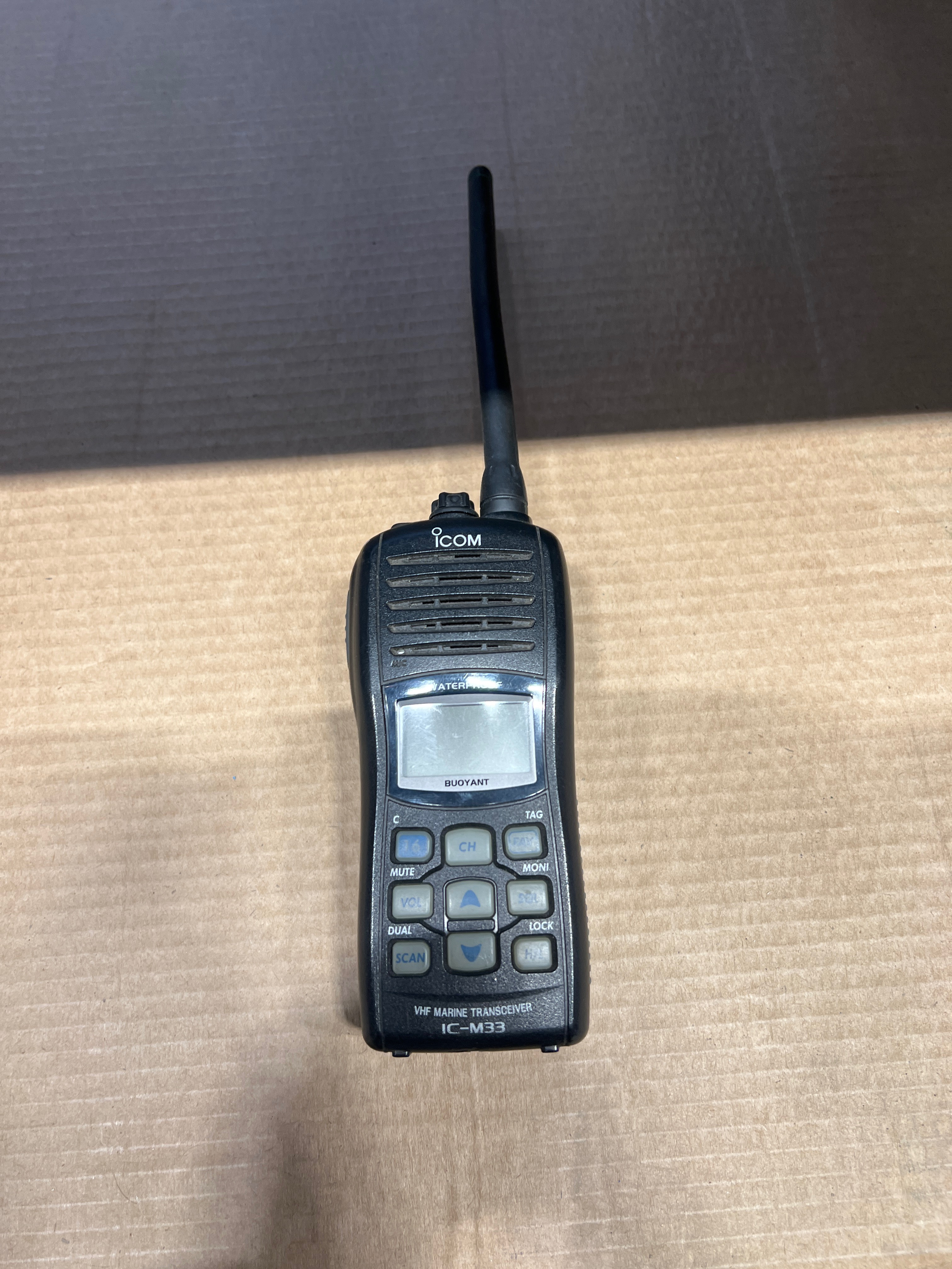 Радиостанция IC-M33 б.у. s/n 0517658 на проверку