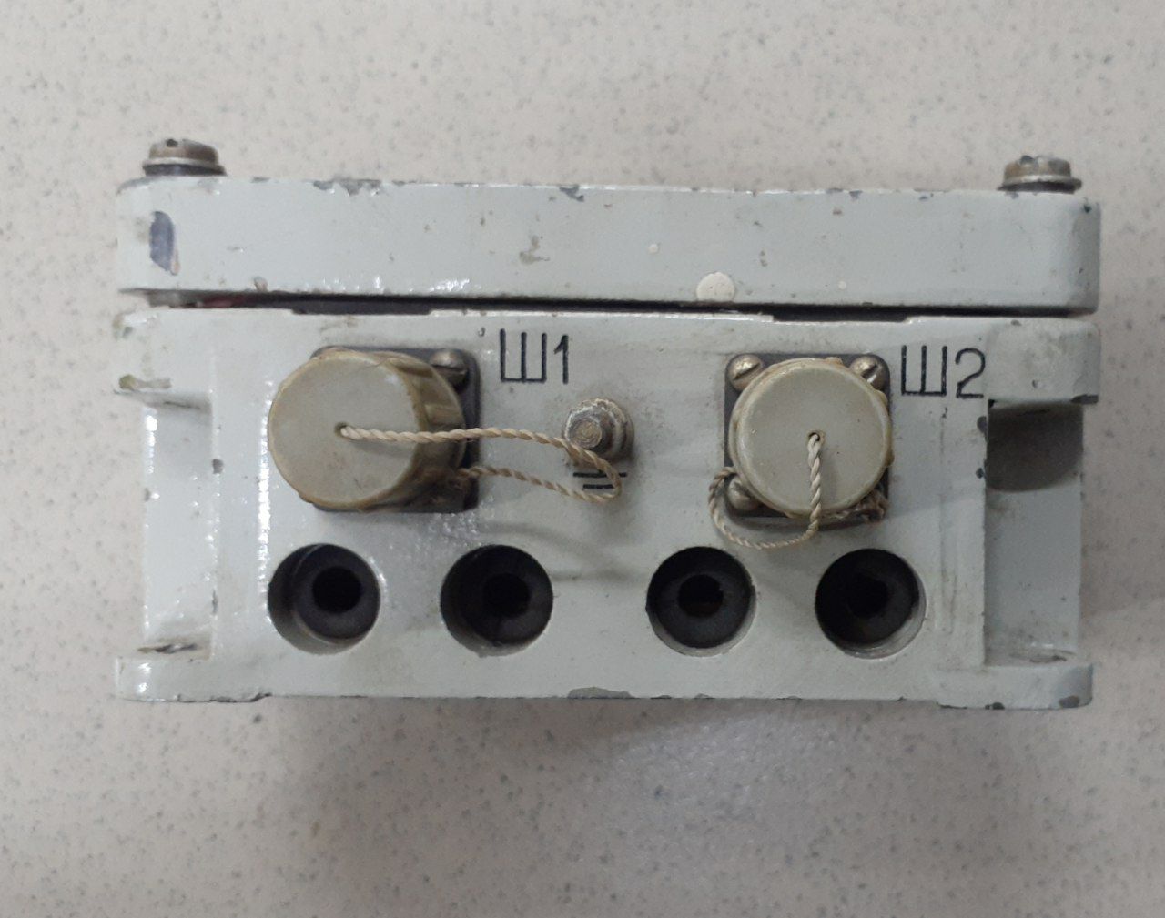 Распределительная коробка КЗМ-2Р, без s.n, б.у, на проверку