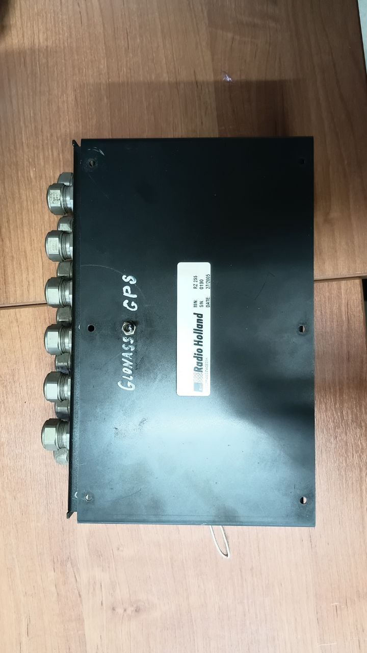 Размножитель NMEA  Radio Holland, s.n 0190, б.у, рабочее