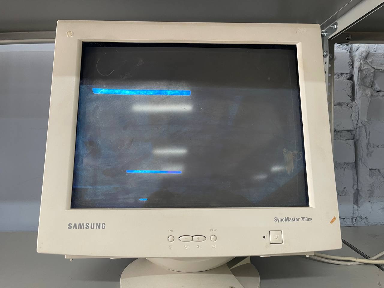 Монитор Samsung 753DF s.n DF17HVAR832519T б.у на проверку