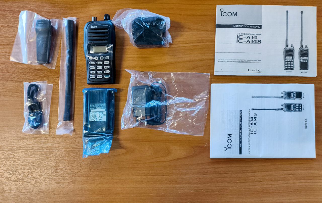 Носимая радиостанция ICOM IC-A14