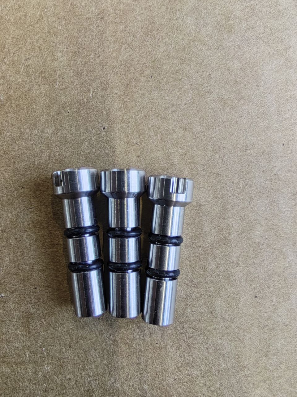Зарядный болт для датчиков SHOULDER BOLT W/O-RINGS Marport 46-007-01