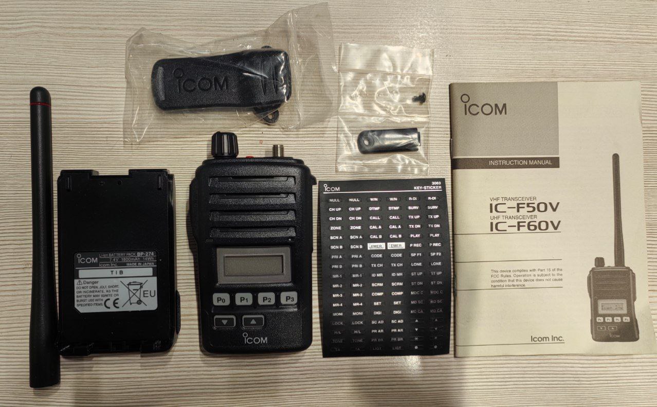 Носимая радиостанция ICOM IC-F50V