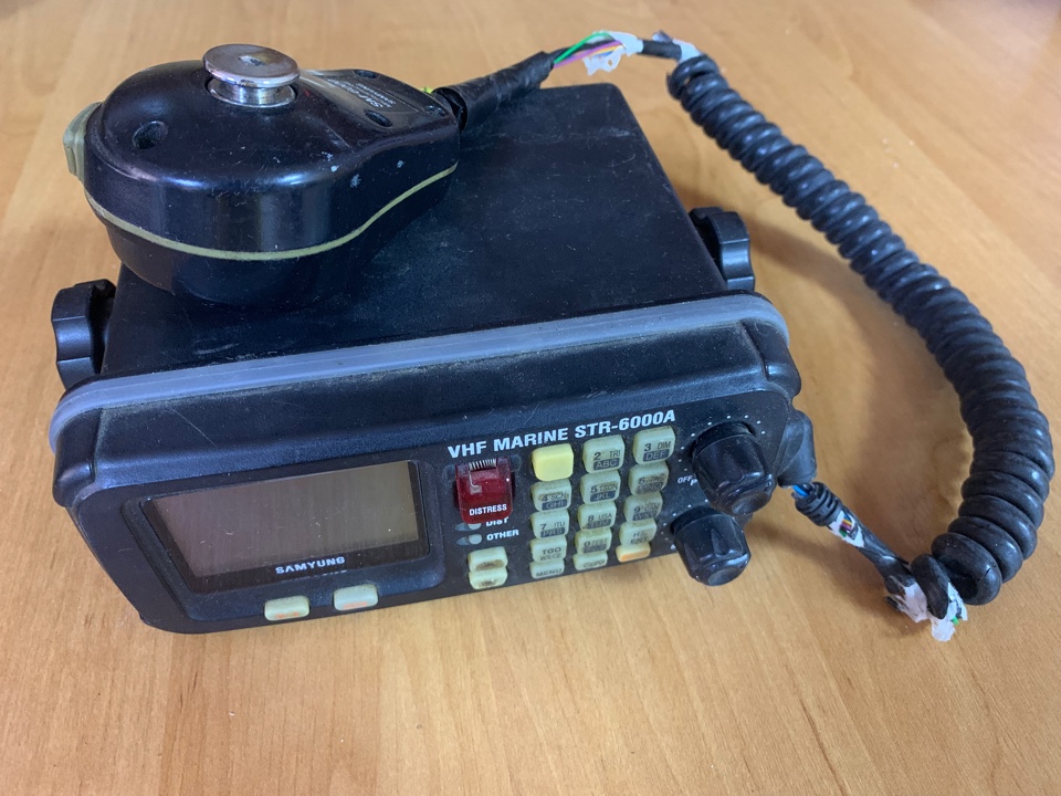 УКВ стационарная (морская) Samyung STR-6000A s/n 7702183 б/у на проверку