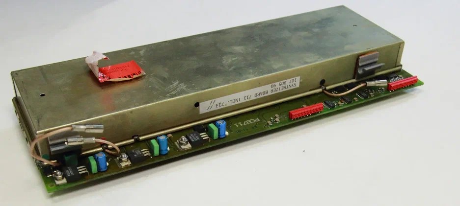 Плата ПВ/КВ Sailor 915 (107 812 00) б.у. s/n 7231328696 на проверку