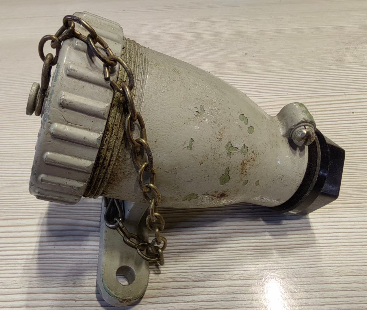 Розетка судовая РШ2-41, АЛ-28, 8А, 10А, 220V-250V, s.n СПБ-940071, б.у, на проверку