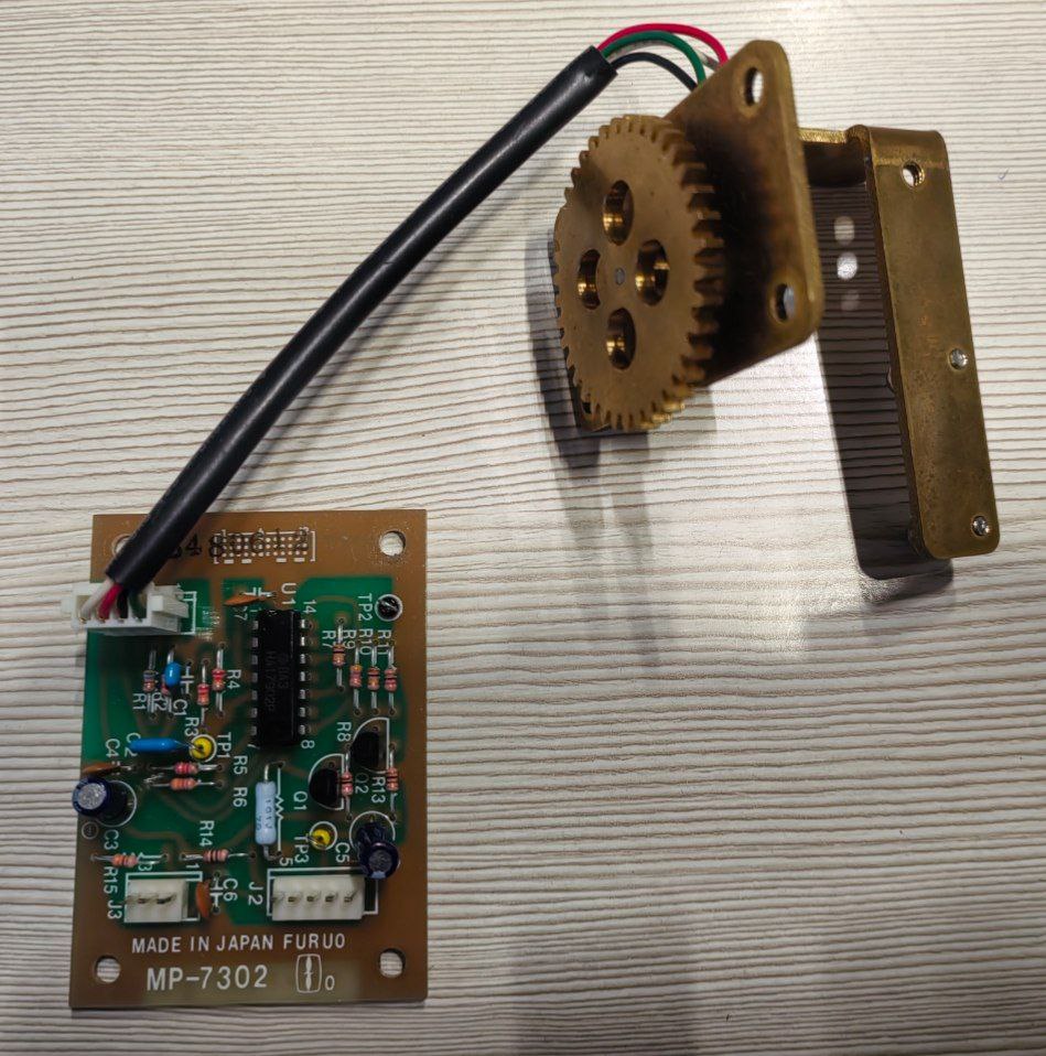Генератор сигнала Bearing FURUNO MP-7302, Bearing Signal Generator, Copal RE20F-120-100-B 85J, s.n B480612, б.у, на проверку