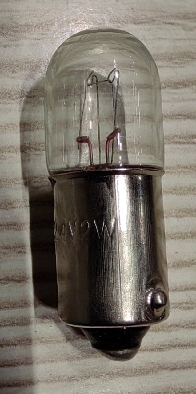 Лампа накаливания BA9sDL1CE024, 24V, 2W