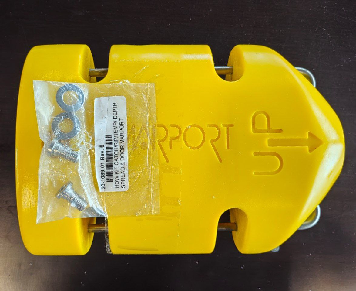 Корпус для датчика наполнения с болтами Marport 46-036-01 SB SENSOR HOUSING W/RETAINING SCREWS (2)