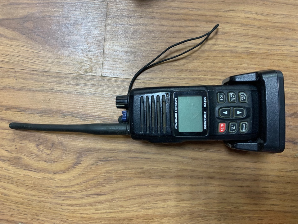 УКВ Standart Horizont HX400 s/n 71700388 б/у на проверку