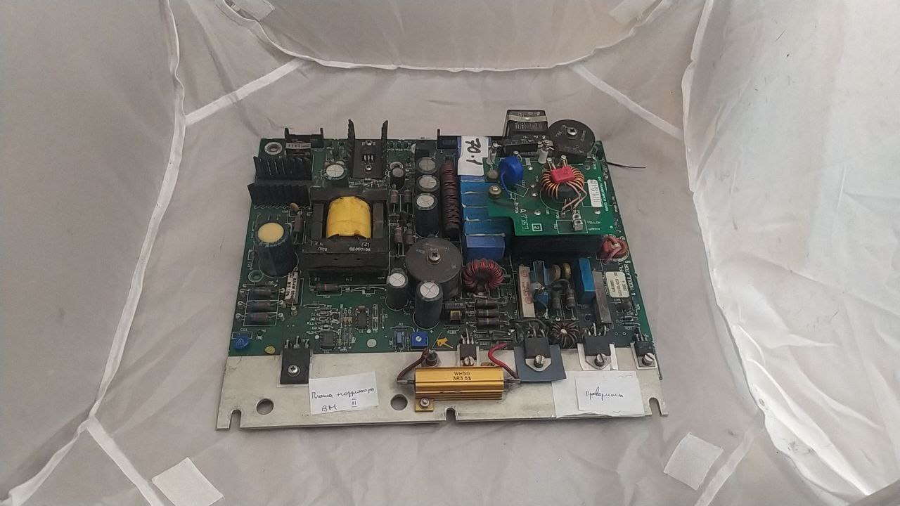Плата MODULATOR PCB BM II ASSY 65610801 б.у. s.n 5653.03.x154-102 на проверку