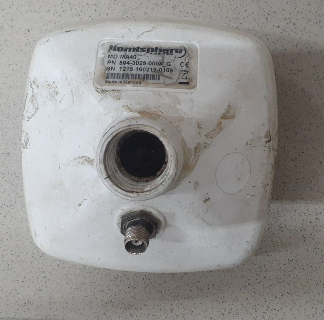 Антенна Hemisphere GPS, s.n 1218-160219-0109, б.у, на проверку