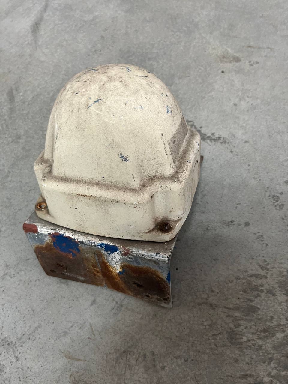 Антенна SkyWave IDP-690 s.n 01007357SKY3D2E б.у на проверку
