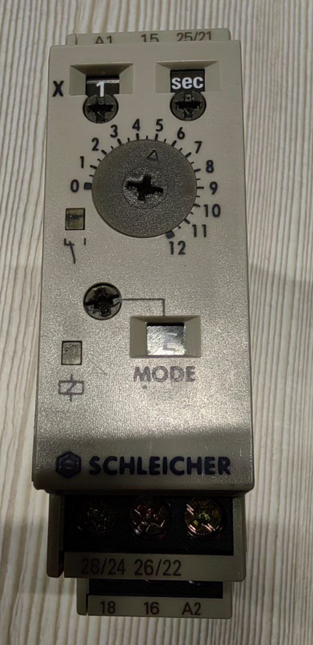 Реле времени Schleicher KZL 72, A0405T, s.n 06614154, б.у, на проверку