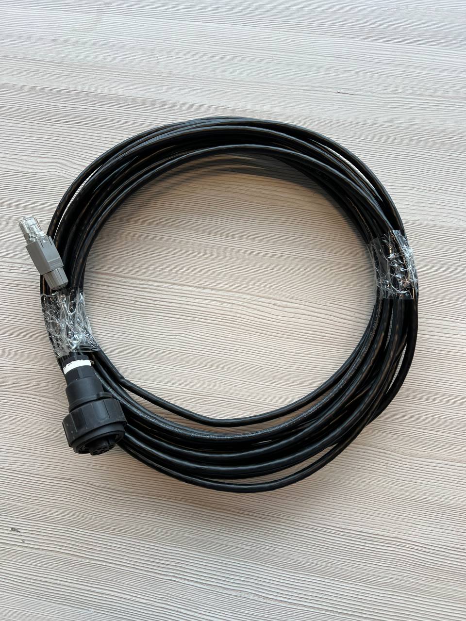 Кабель для Iridium Pilot 10м