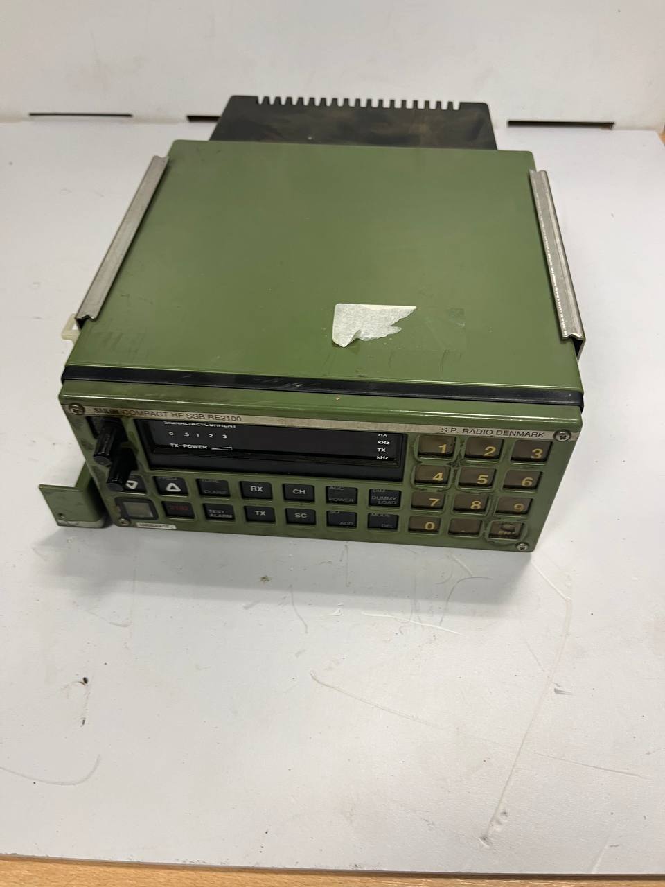 Sailor Compact HF SSB RE2100 s/n 4020230012 б.у на проверку