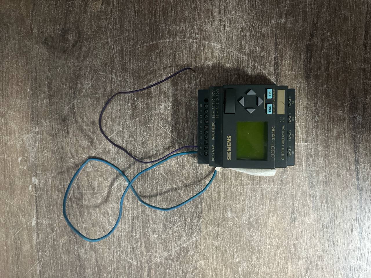 Siemens LOGO 12/24RC s.n SZVTNMV023455 б.у рабочее