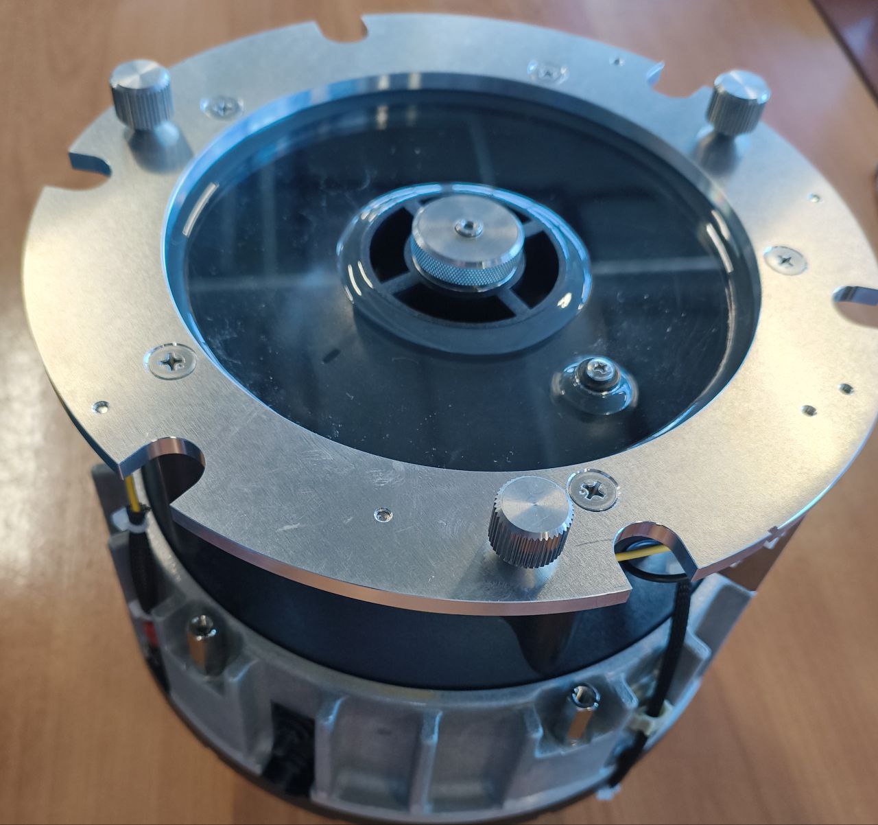 V8123CW Контейнер для гиросферы CMZ900 MKT007 Gyro sphere