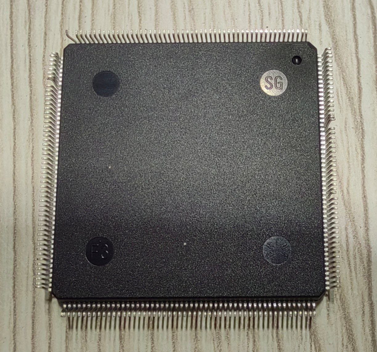 Микросхема BRAODCOM BCM5337MIQMG, HG1234 P20, 228652 1A W, s.n СПБ-712093, б.у, на проверку