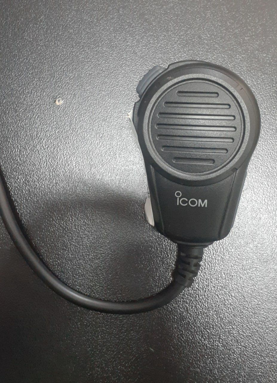 Hand microphone icom hm-180, без s.n, б.у, на проверку
