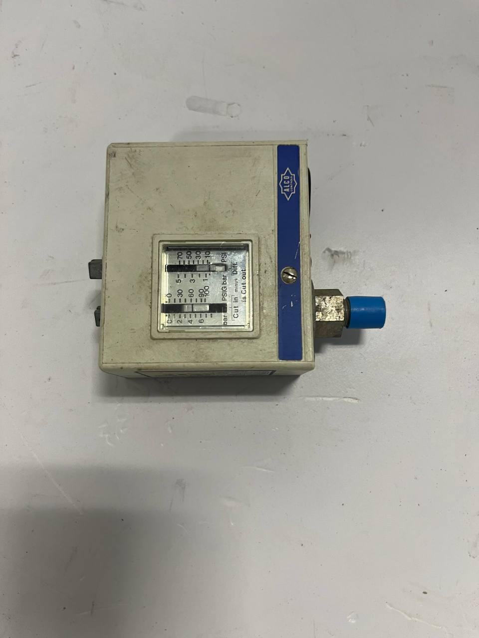 Контроль температуры ALCO Controls FF 115-S3 s.n РНД-254344 б.у на проверку